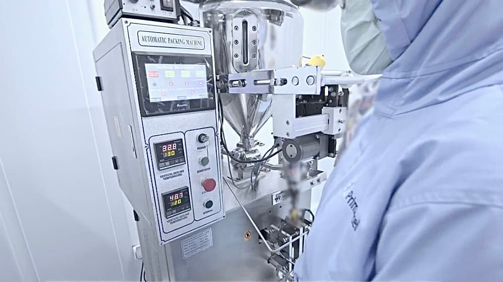 Automatic Sachet Filling Machine